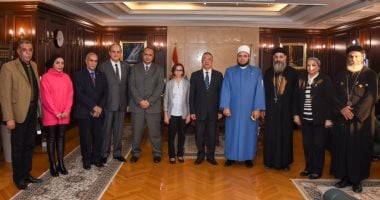 محافظ الإسكندرية: نسعى لتعظيم دور بيت العائلة لغرس القيم والمفاهيم السمحة