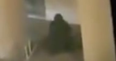 شاهد لحظة مقتل مطلق النار على يد الشرطة الروسية بمحيط مبنى الأمن الفيدرالى