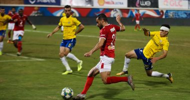 كلاسيكو الأهلى والإسماعيلى "مش هتقدر تغمض عينك" .. المارد الأحمر يتسلح بـ61 فوزا.. الشيخ وبامبو أخر الهدافين.. صالح سليم بطل الأرقام القياسية .. 4/4 المباراة الأمتع.. الثمانية أكبر فوز للأحمر والرباعية للدراويش