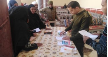 صور.. الداخلية توجه قوافل طبية لتقديم الرعاية للمواطنين بـ3 محافظات