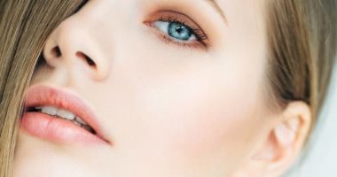 10 تريندات مكياج شغلت البنات فى 2019.. الرموش والمانيكير والبرايمير أبرزها
