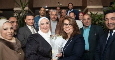 غادة والى تنظم حفل لاستقبال وزيرة التضامن الاجتماعى الجديدة بمكتبها ..صور