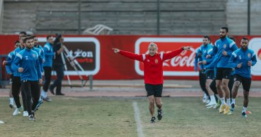 شاهد.. أخر تدريب للأهلى قبل مواجهة الاتحاد السكندرى بالدورى