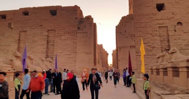 كيف حسنت الدولة الخدمات المقدمة لزوار المتاحف والمواقع الأثرية؟