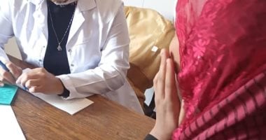 الكشف بالمجان على 1425مواطنا ضمن القرى الأكثر احتياجا بسوهاج