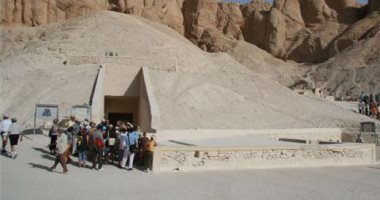 أهم 5 اكتشافات أثرية على مر العصور .. مصر لها نصيب الأسد بحجر رشيد ومقبرة توت عنخ آمون..مدينة بومبى الإيطالية وجيش الطين بالصين ومقبرة ريتشارد بإنجلترا .. كنوز تخطف أنظار السائحين 