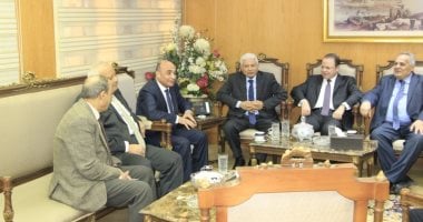 وزير العدل يستقبل رئيس القضاء الأعلى والنائب العام 