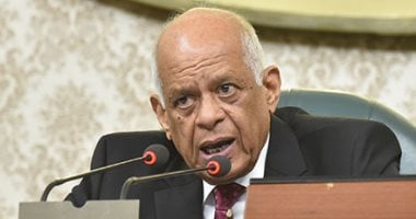 رئيس البرلمان يهنئ المسيحيين بأعيادهم: "مصر بخير..وما تنسوناش بالحاجات الحلوة"