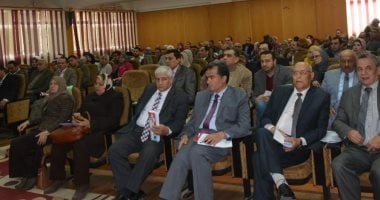 انعقاد الندوة التعريفية للشبكة القومية لأبحاث السرطان بجامعة الزقازيق