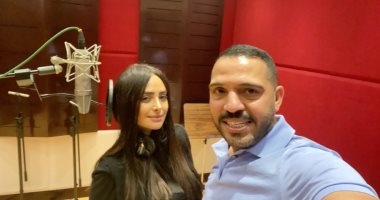 "عاهدت نفسى" تجمع بين ملكة جمال المغرب هند سداسى ومحمد رفاعى.. صور