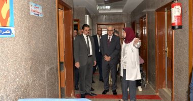 رئيس جامعة المنصورة يتفقد تجديدات العناية المركزة والمتوسطة بمستشفى الباطنة