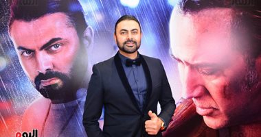 ‎الإعلام المصري يحتفي بالنجم محمد كريم وسط جمهوره في عرض"A Score To Settle" 