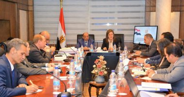 وزير التنمية المحلية: تخفيف معدلات الفقر أبرز أهداف "حياة كريمة"