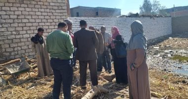 صور.. مدينة إسنا تشكل لجنة من البيئة لمتابعة ظهور مياه جوفية بعزبة الأمير