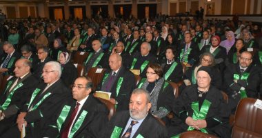 جامعة القاهرة تكرم علماءها الحاصلين على جوائز الدولة والجامعة فى عيد العلم