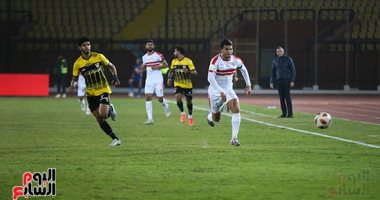 انتهاء الشوط الأول بين الزمالك والإنتاج الحربي بالتعادل السلبي