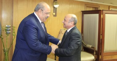 وزير العدل يستقبل رؤساء الهيئات القضائية والمركزى للمحاسبات لتهنئته ..صور