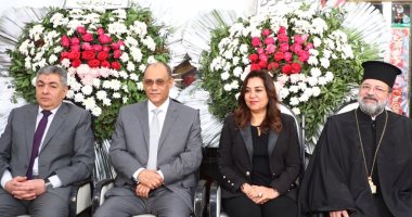 صور.. محافظ دمياط تشهد الاحتفال بعيد الميلاد المجيد بكنيسة الروم الأرثوذكس