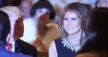 ترامب وميلانيا يحتفلان بـ"الكريسماس" فى منتجع بالم بيتش بفلوريدا