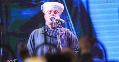 آلاف المصريين يختتمون احتفالاتهم بذكرى استقرار رأس الحسين