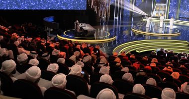  انطلاق أولى أمسيات برنامج شاعر المليون فى نسخته التاسعة من مسرح شاطئ الراحة
