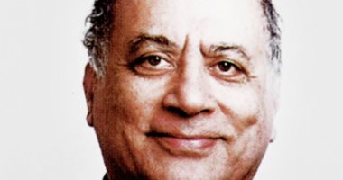 خالد سرور ناعيا التشكيلى إيهاب شاكر: أحد علامات الحركة التشكيلية