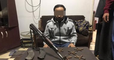 ضبط 2 بندقية آلية و107 طلقة حية و6 خزن بحوزة عاملين بقصد الدفاع فى سوهاج
