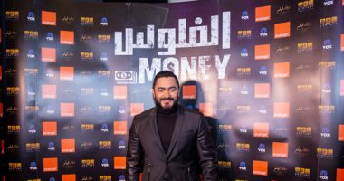 تامر حسنى يرد على اقتباس فكرة "الفلوس" من فيلم أجنبى: إحنا تعبانين فيه