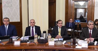 فيديو .. أول حضور للوزراء الجدد باجتماع الحكومة الأسبوعى