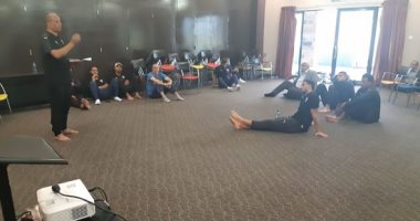 بعثة الزمالك تؤدى صلاة الجمعة فى فندق الإقامة بزامبيا