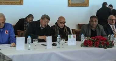 حارس الأهلى بـ"البنفسجى" أمام بلاتينيوم.. والضيوف يرتدون الأخضر