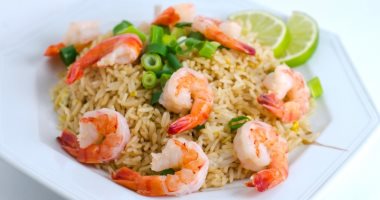 طريقة عمل الأرز بالجمبرى بخطوات بسيطة