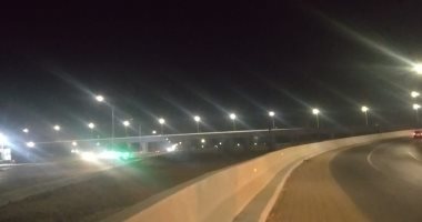 الإنتهاء من إنارة القطاعين الشرقى والغربى بمحور عدلى منصور 