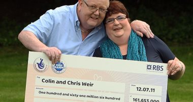 وفاة بريطانى فائز بأكبر جائزة يناصيب بـ200 مليون دولار عن عمر 71 عاما
