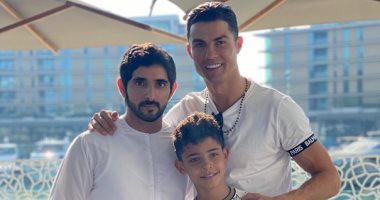 كريستيانو رونالدو يلتقى الشيخ حمدان آل مكتوم  فى دبى بصحبة نجله