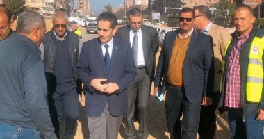 محافظ الغربية يتفقد أعمال النظافة وشفط مياه الأمطار فى شوارع طنطا خلال جولة مفاجئة