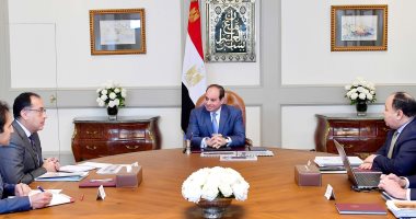 السيسي يوجه الحكومة بالتركيز على التنمية والاستمرار فى خفض الدين العام