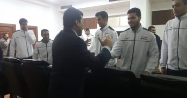 وزير الرياضة لناشئى الطائرة: أنتم جيل ذهبى نسعى للحفاظ عليه