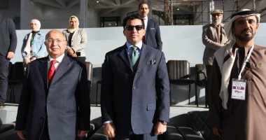 وزير الرياضة يشهد الافتتاح التجريبى لمضمار الدراجات بهيئة استاد القاهرة