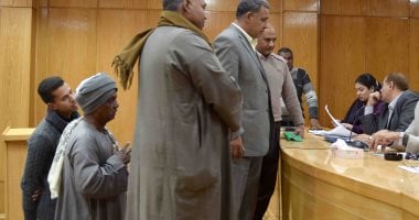 سكرتير عام الأقصر يشهد فعاليات "اليوم المفتوح" ويبحث 56 طلبا وشكوى من الأهالى