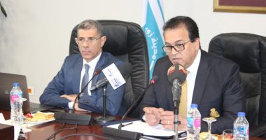 وزير التعليم العالى يوجه بسرعة انجاز جامعات الجلالة والملك سلمان  