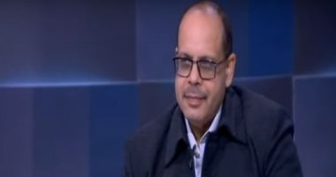 مسخر خانة.. رسام طبيب وكاتب ثقيل.. فى فنون مواجهة المتنطعين