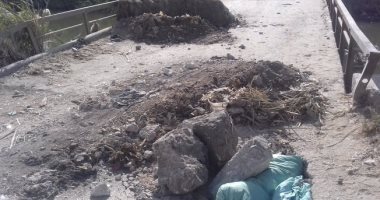 شكوى من هبوط أرضى فى كوبرى فاوجيلى مركز ساقلته بمحافظة سوهاج