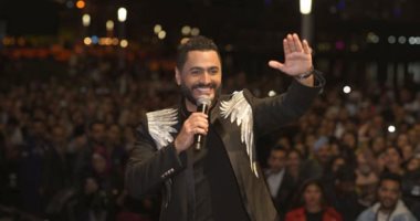 تامر حسنى يحذر جمهوره من شخص انتحل صفته:" ناس مصدقاه وفاكرينه أنا"
