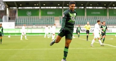 مرموش يشارك فى فوز فولفسبورج على شالكه برباعية بالدوري الألماني