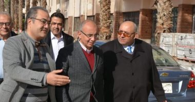 رئيس جامعة الزقازيق يتفقد مبنى كلية طب وجراحة الفم والأسنان الجديد