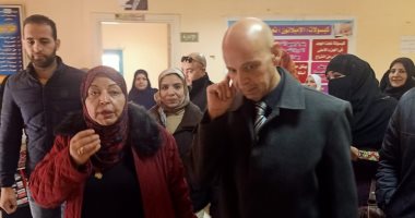 وكيل وزارة الصحة بالشرقية يتابع أعمال مبادرة الكشف المبكر عن ضعف السمع بالقنايات
