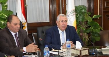 الزراعة: تطبيق أول نموذج للقرية المنتجة بتوزيع 4 رؤوس ماشية للأسرة الواحدة