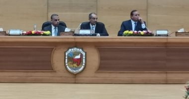 وزير الاتصالات: تطوير جامعة سوهاج تكنولوجيا ركيزة أساسية من "مصر الرقمية" 