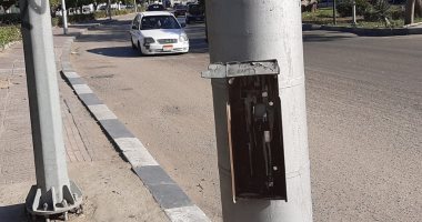 قارئ يشكو تهالك أعمدة الكهرباء بشارع عبد الحميد بدوى بمصر الجديدة